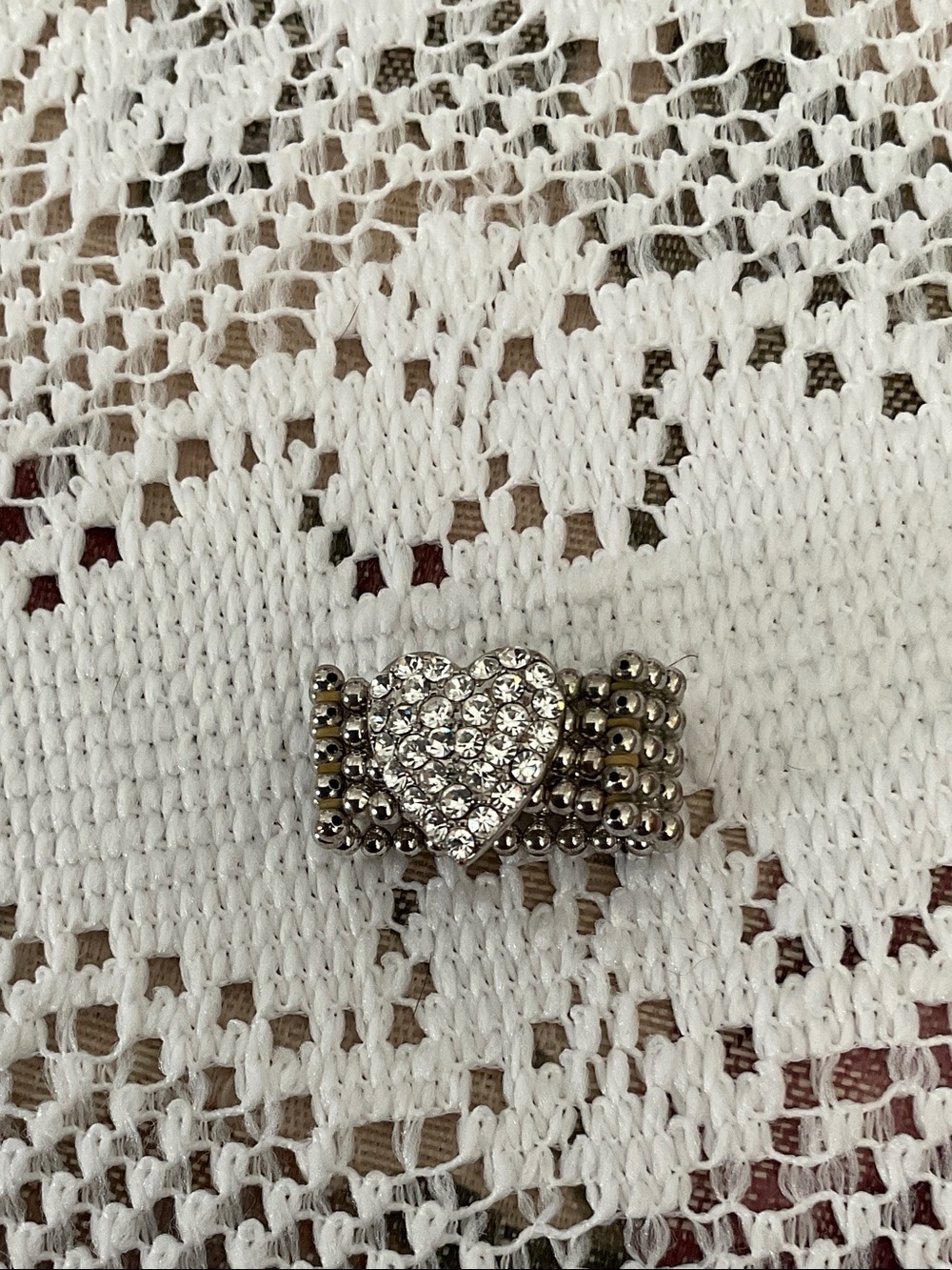 SPARKLY SILVER HEART STRETCH RING-ONE SIZE